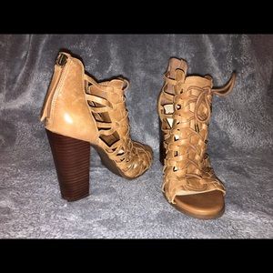 Jessica Simpson Heels